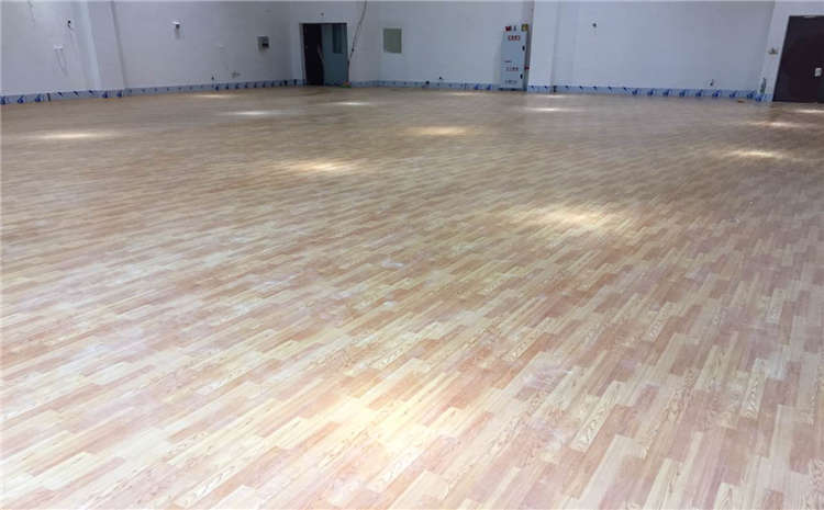 车用小型吸尘器价格及图片(家用小型吸尘器价格和图片)
